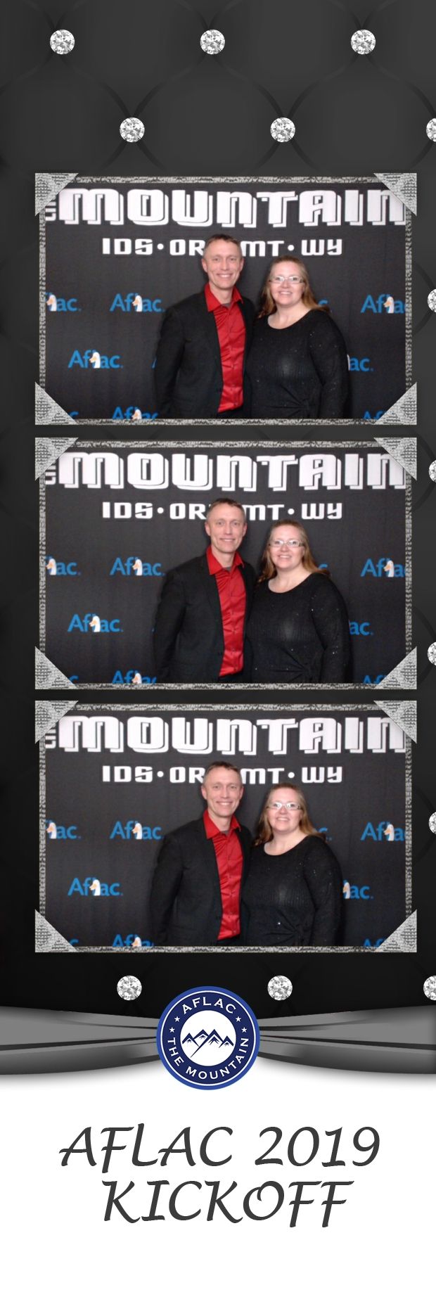 AFLAC 2019 KICKOFF | View more photos from the event at gallery.photoboothbillings.com/u/PhotoBoothBillings/AFLAC-2019-KICKOFF